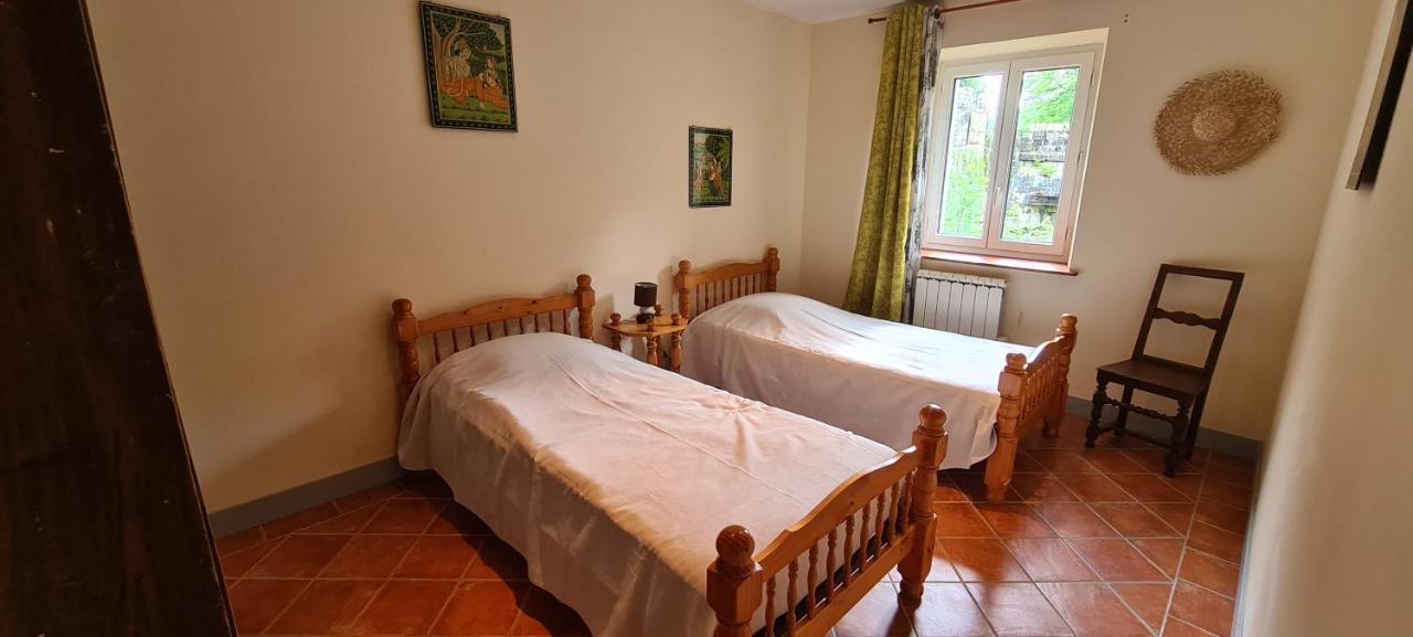 Domaine De Syam - Gites, Chambres D'Hotes & Cabanes Eksteriør bilde