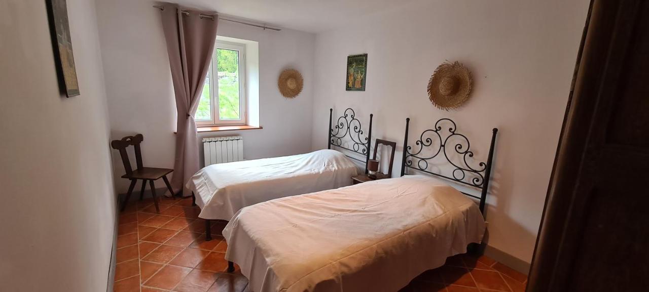 Domaine De Syam - Gites, Chambres D'Hotes & Cabanes Eksteriør bilde